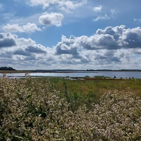 Holiday home Scenic Golf Retreat-by Traum Bogense