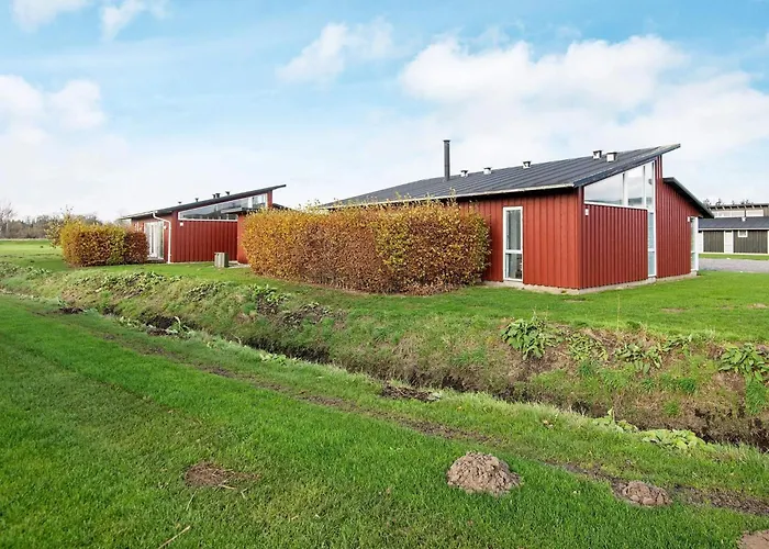 Scenic Golf Retreat-by Traum Tatil Evi Bogense